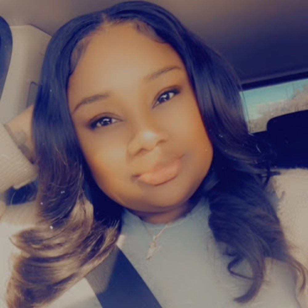 Meet your Posher, Jaquisha